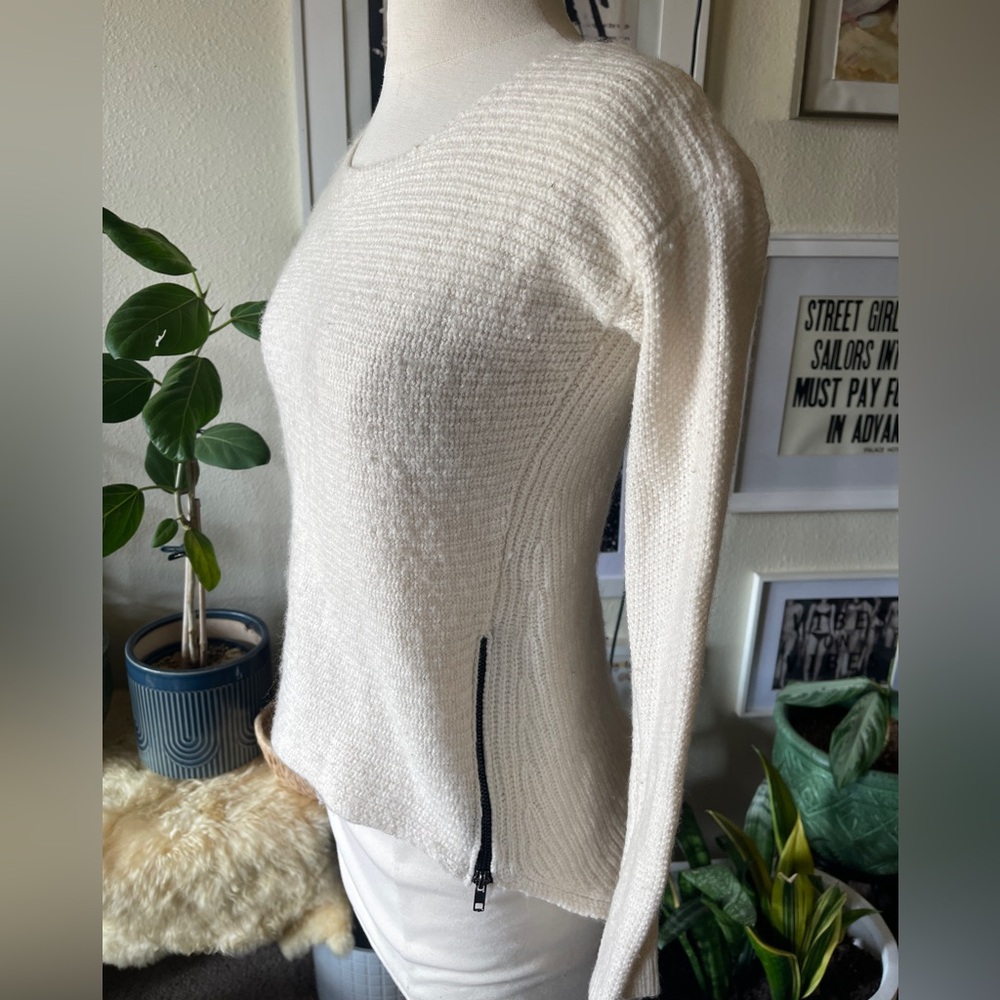 BAR III Off White Asymmetrical Beauford Knit Sweater Side Zip Womens - Size S